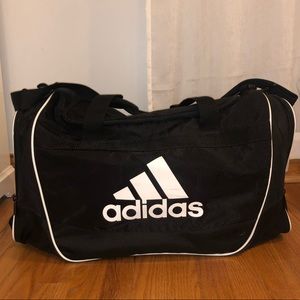 MEDIUM BLACK ADIDAS DUFFEL BAG